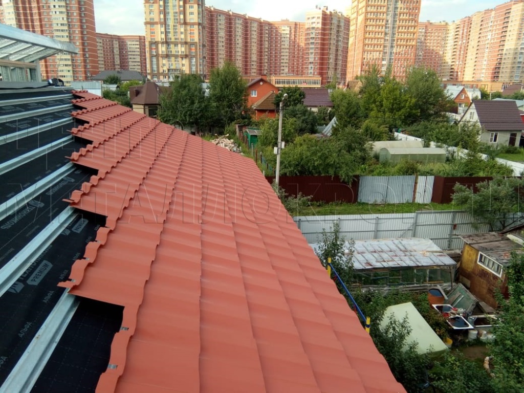 Металлочерепица Геркулес 8004 терракотовый Стальной Бархат от Центра Металокровли в Ставрополе
