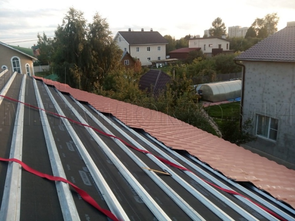 Металлочерепица Геркулес 8004 терракотовый Стальной Бархат от Центра Металлокровли в Ставрополе